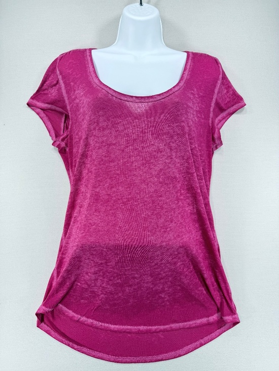American Eagle Outfitters Tops - American Eagle Outfitters Favorite Tee